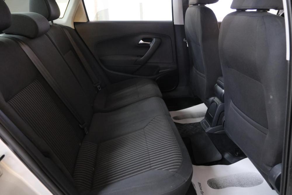 Volkswagen Polo V Омск  - изображение 20