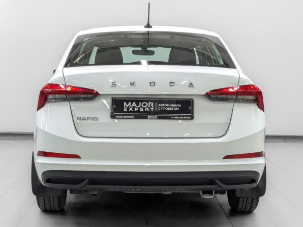 Skoda Rapid II с пробегом 2021 года, цена 1 350 000 рублей, 133318 км, лифтбек, Автокод Объявления