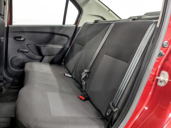 Renault Logan II Рестайлинг с пробегом 2019 года, цена 860 000 рублей, 50892 км, седан, Автокод Объявления