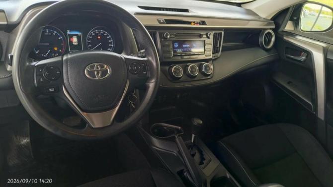 Toyota RAV4 IV (XA40) Рестайлинг с пробегом 2015 года, цена 2 050 000 рублей, 123000 км, внедорожник, Автокод Объявления