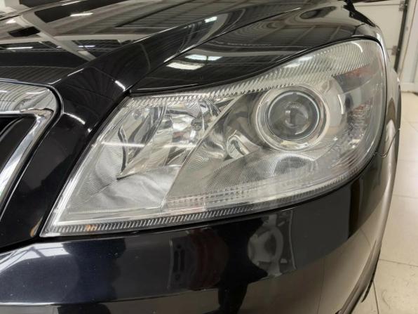 Skoda Octavia II (A5) Рестайлинг с пробегом 2013 года, цена 960 000 рублей, 124600 км, лифтбек, Автокод Объявления