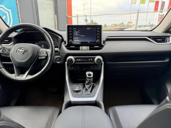 Toyota RAV4 V (XA50) с пробегом 2021 года, цена 3 330 000 рублей, 102000 км, внедорожник, Автокод Объявления