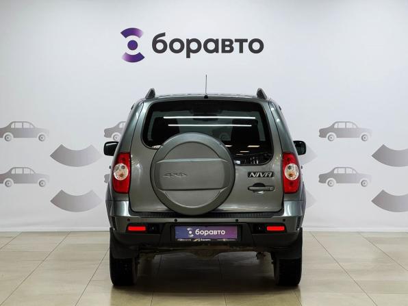 Chevrolet Niva I Рестайлинг с пробегом 2017 года, цена 695 000 рублей, 165342 км, внедорожник, Автокод Объявления