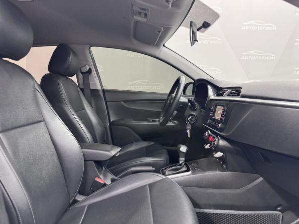 Kia Rio IV Рестайлинг с пробегом 2021 года, цена 1 599 000 рублей, 79000 км, седан, Автокод Объявления