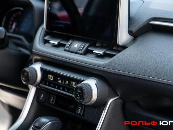 Toyota RAV4 V (XA50) с пробегом 2021 года, цена 3 298 000 рублей, 110396 км, внедорожник, Автокод Объявления