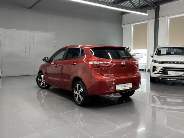 Kia Rio III с пробегом 2014 года, цена 820 000 рублей, 251612 км, хэтчбек, Автокод Объявления