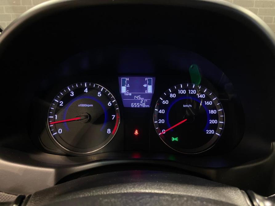 Hyundai Solaris I Рестайлинг Челябинск  - изображение 21