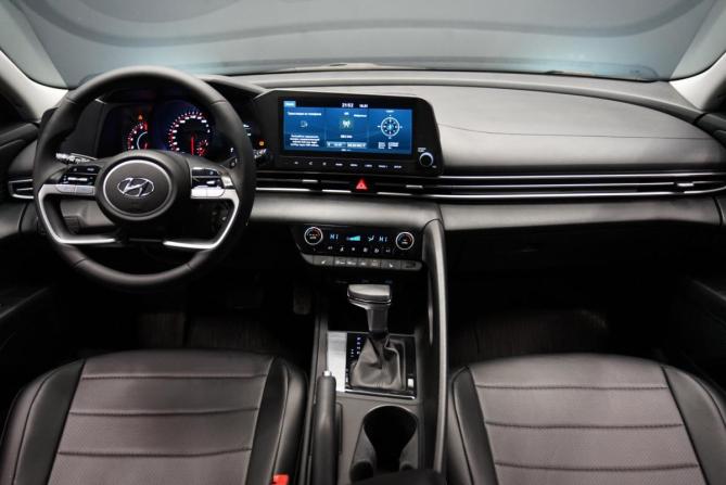 Hyundai Elantra VII (CN7) с пробегом 2021 года, цена 1 934 000 рублей, 95753 км, седан, Автокод Объявления