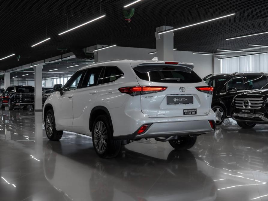 Toyota Highlander IV (XU70) Москва  - изображение 4
