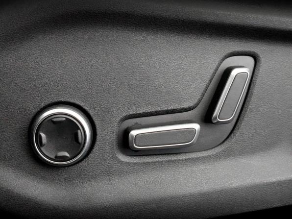 Geely Monjaro I с пробегом 2023 года, цена 3 200 000 рублей, 44571 км, внедорожник, Автокод Объявления