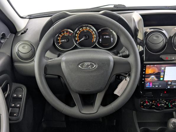 Lada (ВАЗ) Largus I Рестайлинг с пробегом 2024 года, цена 1 390 000 рублей, 9790 км, универсал, Автокод Объявления