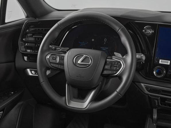 Lexus RX V с пробегом 2025 года, цена 7 800 000 рублей, 68 км, внедорожник, Автокод Объявления
