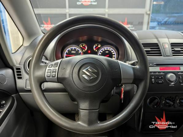 Suzuki SX4 I (Classic) Рестайлинг с пробегом 2010 года, цена 680 000 рублей, 168000 км, хэтчбек, Автокод Объявления