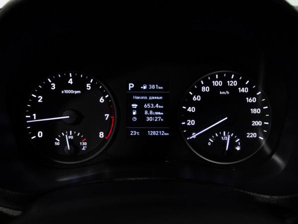 Hyundai Solaris II с пробегом 2019 года, цена 1 169 700 рублей, 128211 км, седан, Автокод Объявления