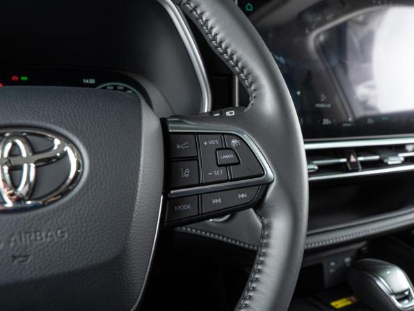Toyota Highlander IV (XU70) с пробегом 2025 года, цена 5 779 000 рублей, 117 км, внедорожник, Автокод Объявления