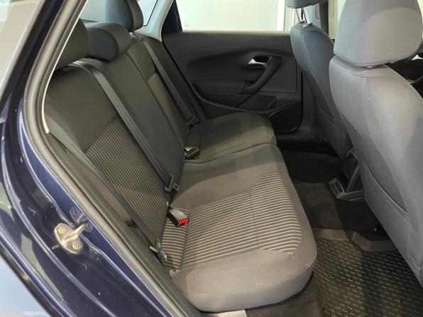 Volkswagen Polo V с пробегом 2014 года, цена 615 000 рублей, 242427 км, седан, Автокод Объявления