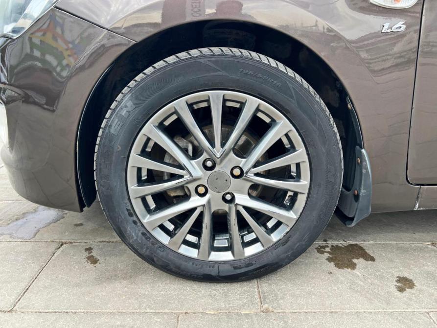 Hyundai Solaris I Рестайлинг Стерлитамак  - изображение 9