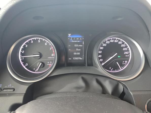 Toyota Camry VIII (XV70) Рестайлинг с пробегом 2021 года, цена 2 850 000 рублей, 135077 км, седан, Автокод Объявления