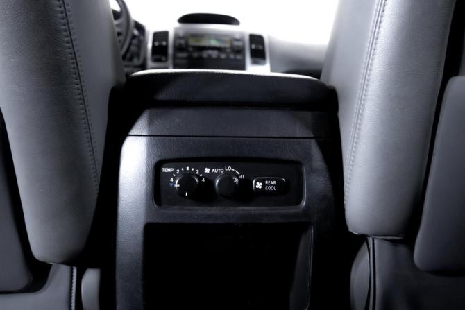Toyota Land Cruiser Prado 120 Series с пробегом 2003 года, цена 2 599 000 рублей, 117147 км, внедорожник, Автокод Объявления