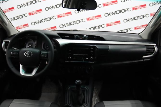 Toyota Hilux VIII Рестайлинг 2 с пробегом 2021 года, цена 3 265 650 рублей, 336305 км, пикап, Автокод Объявления