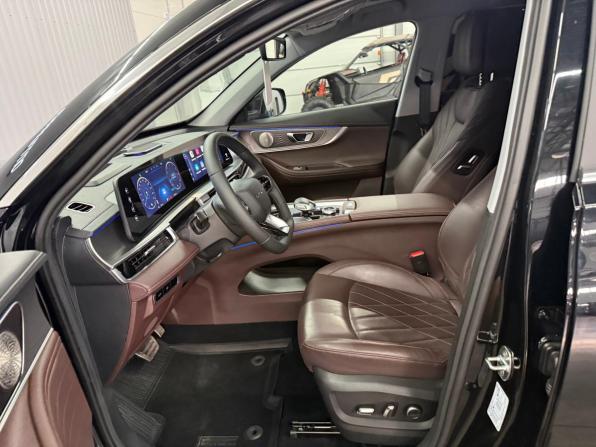 Chery Tiggo 8 Pro Max I Рестайлинг с пробегом 2024 года, цена 2 797 000 рублей, 17543 км, внедорожник, Автокод Объявления