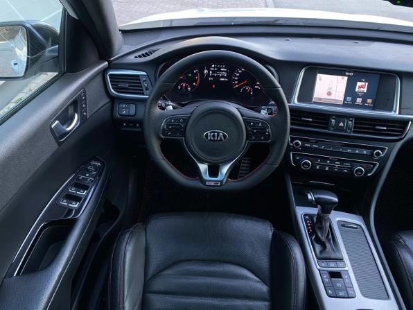 Kia Optima IV с пробегом 2017 года, цена 1 899 000 рублей, 127977 км, седан, Автокод Объявления