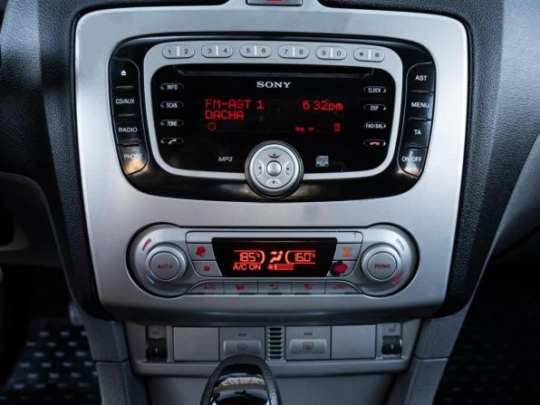 Ford Focus II Рестайлинг с пробегом 2008 года, цена 717 000 рублей, 178697 км, хэтчбек, Автокод Объявления