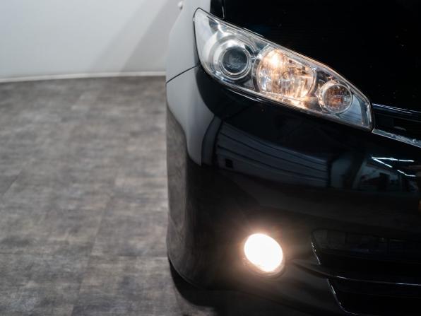 Toyota Wish II с пробегом 2012 года, цена 1 295 000 рублей, 153400 км, минивэн, Автокод Объявления