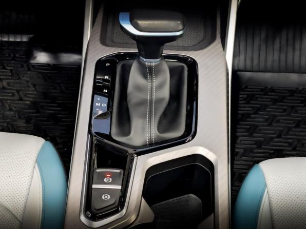 Geely Emgrand II с пробегом 2023 года, цена 1 740 000 рублей, 13906 км, седан, Автокод Объявления