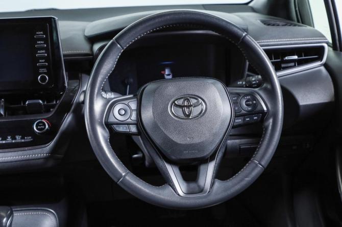 Toyota Corolla XII (E210) с пробегом 2020 года, цена 1 729 000 рублей, 83800 км, универсал, Автокод Объявления