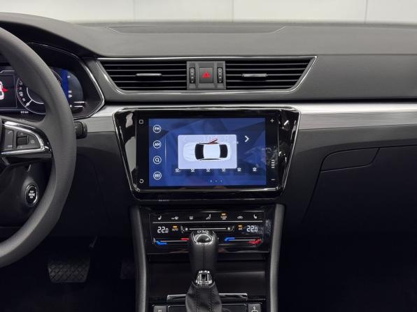 Skoda Superb III Рестайлинг с пробегом 2025 года, цена 3 170 000 рублей, 63 км, лифтбек, Автокод Объявления