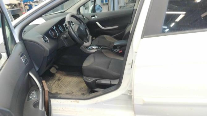 Peugeot 308 I Рестайлинг с пробегом 2012 года, цена 280 001 рубль, 179917 км, кабриолет, Автокод Объявления