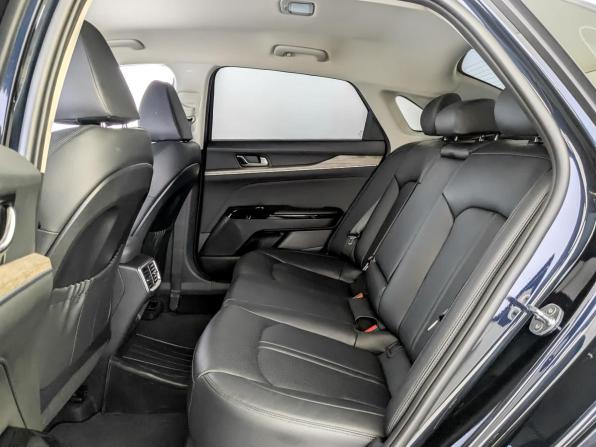 Kia K5 III с пробегом 2022 года, цена 2 840 000 рублей, 68406 км, седан, Автокод Объявления