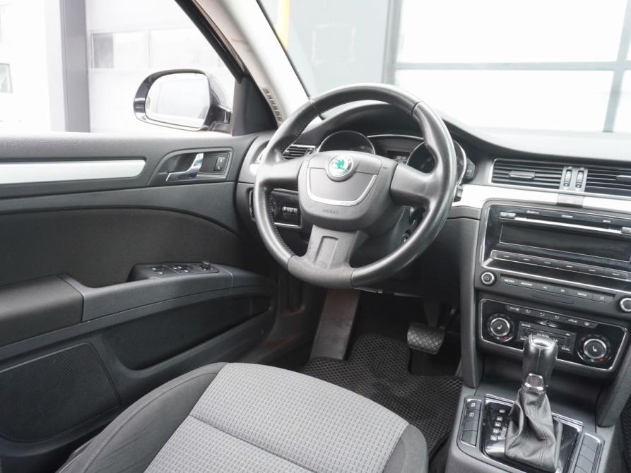 Skoda Superb II Рестайлинг Москва  - изображение 13