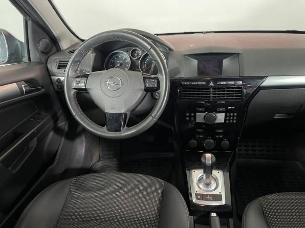 Opel Astra H Рестайлинг с пробегом 2010 года, цена 510 000 рублей, 193023 км, седан, Автокод Объявления