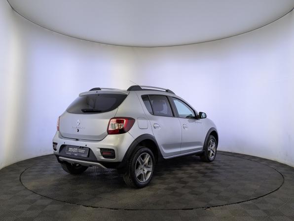 Renault Sandero II Рестайлинг с пробегом 2021 года, цена 1 290 000 рублей, 107636 км, хэтчбек, Автокод Объявления