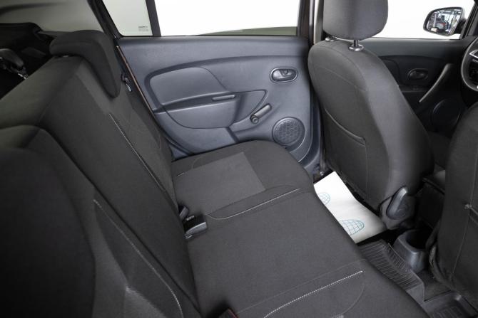 Renault Logan II Рестайлинг с пробегом 2020 года, цена 1 129 000 рублей, 58289 км, седан, Автокод Объявления