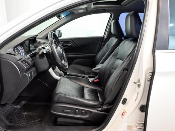 Honda Accord IX с пробегом 2013 года, цена 1 290 000 рублей, 319950 км, седан, Автокод Объявления