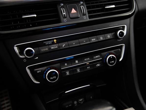 Kia Optima IV с пробегом 2018 года, цена 1 799 000 рублей, 151319 км, седан, Автокод Объявления