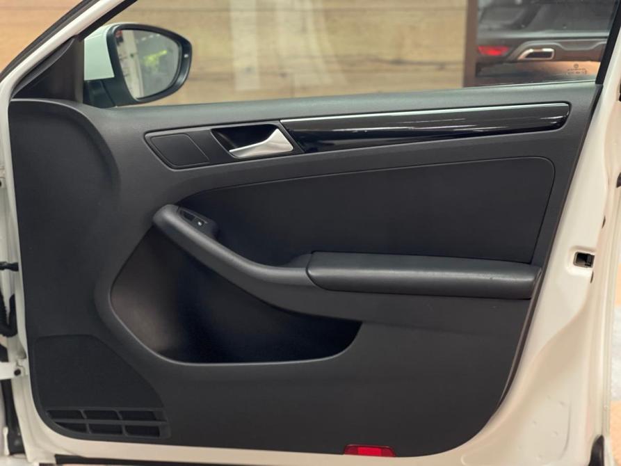 Volkswagen Jetta VI Рестайлинг Уфа  - изображение 19