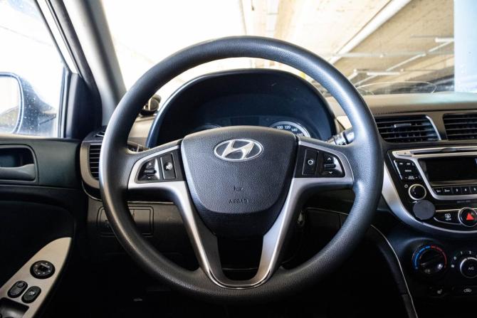 Hyundai Solaris I Рестайлинг с пробегом 2014 года, цена 530 000 рублей, 225481 км, седан, Автокод Объявления