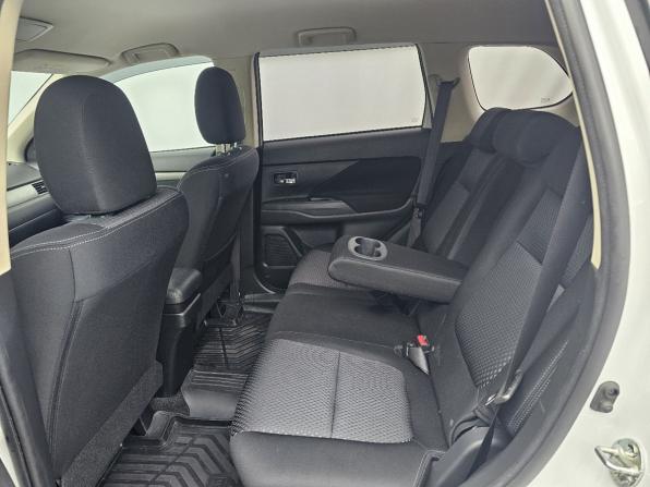 Mitsubishi Outlander III Рестайлинг 2 с пробегом 2018 года, цена 1 775 000 рублей, 120277 км, внедорожник, Автокод Объявления