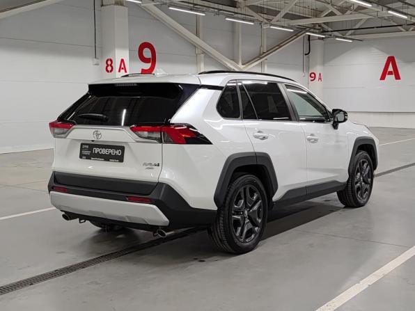 Toyota RAV4 V (XA50) с пробегом 2023 года, цена 3 620 000 рублей, 42047 км, внедорожник, Автокод Объявления
