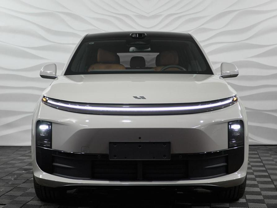 Li Auto (Lixiang) L6 Москва  - изображение 2