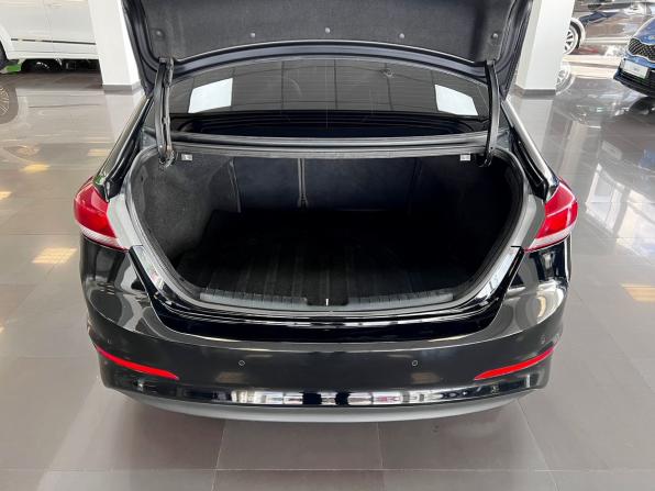 Hyundai Elantra VI (AD) с пробегом 2016 года, цена 1 645 000 рублей, 149445 км, седан, Автокод Объявления