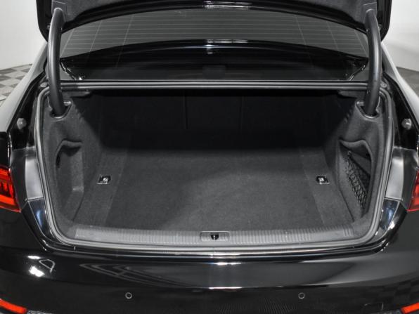 Audi A4 V (B9) с пробегом 2019 года, цена 2 669 000 рублей, 71500 км, седан, Автокод Объявления