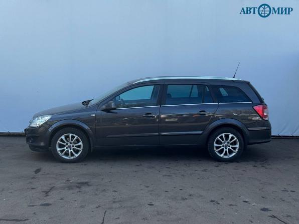 Opel Astra H Рестайлинг с пробегом 2011 года, цена 657 000 рублей, 154157 км, универсал, Автокод Объявления