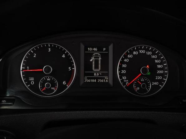 Volkswagen Caravelle T5 Рестайлинг с пробегом 2014 года, цена 2 099 000 рублей, 256104 км, минивэн, Автокод Объявления