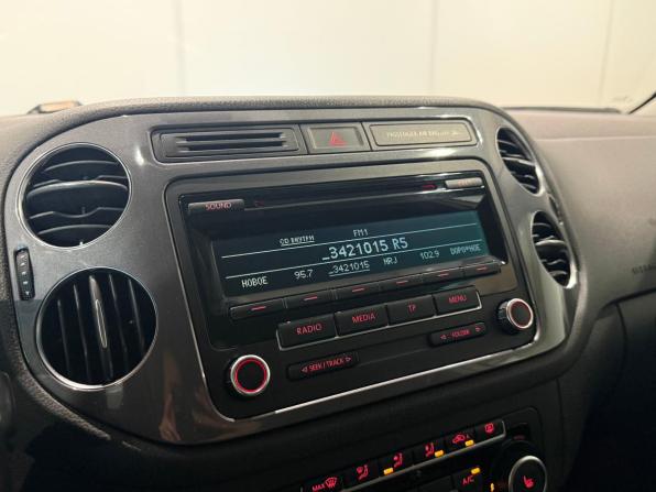 Volkswagen Tiguan I Рестайлинг с пробегом 2012 года, цена 1 250 000 рублей, 171000 км, внедорожник, Автокод Объявления