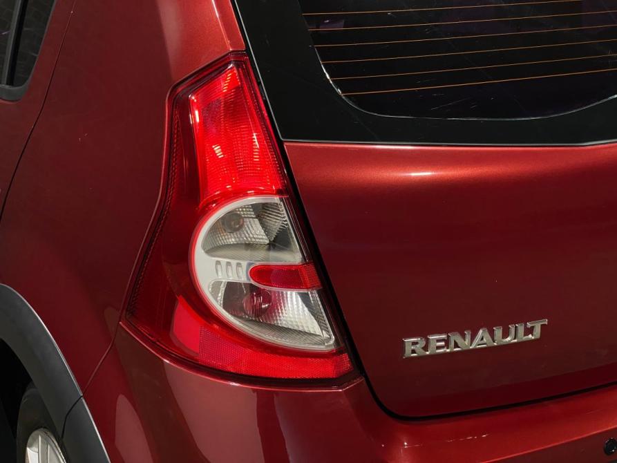 Renault Sandero I Челябинск  - изображение 7